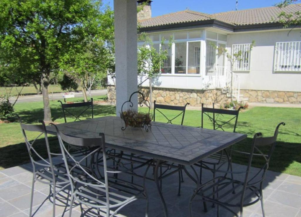 Holiday home Tres Hermanos Con Piscina Privada Pelabravo